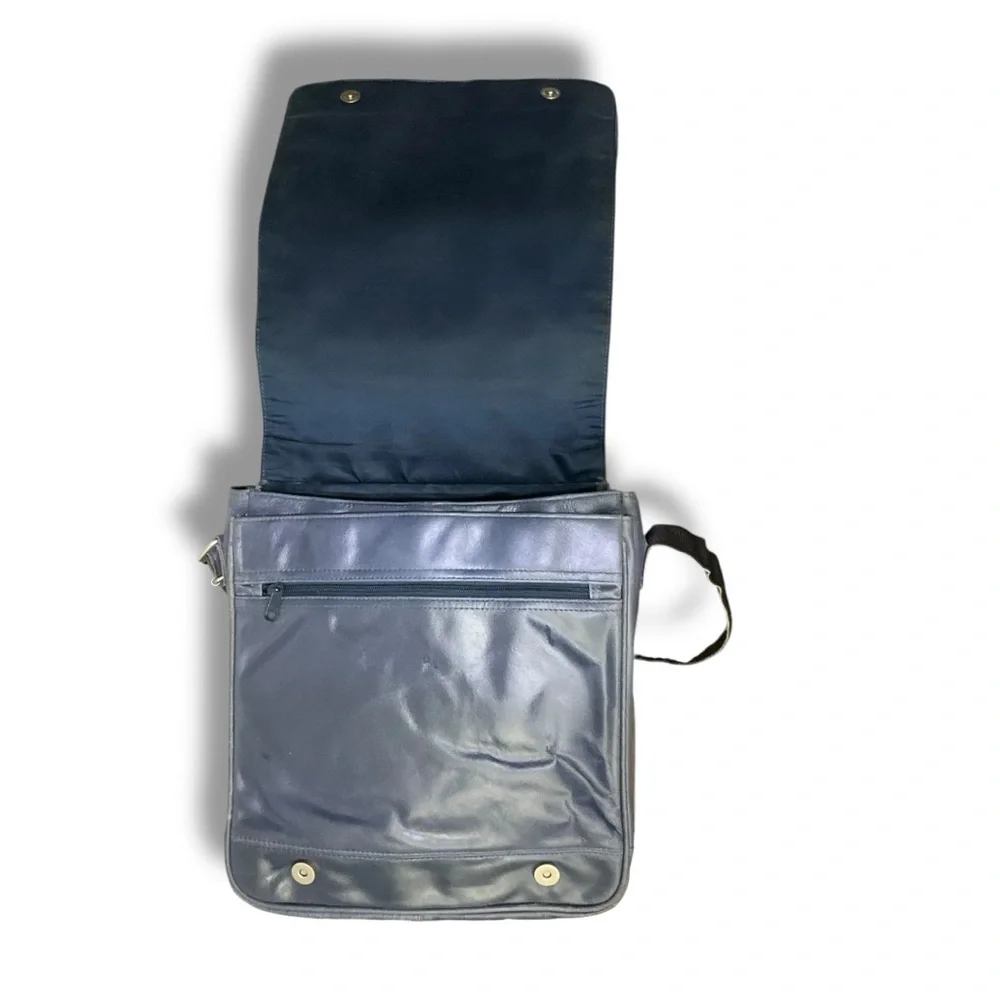 🖤 Vintage Wilsons Leather Messenger Bag‎ 💼 Blue Genuine Leather Crossbody